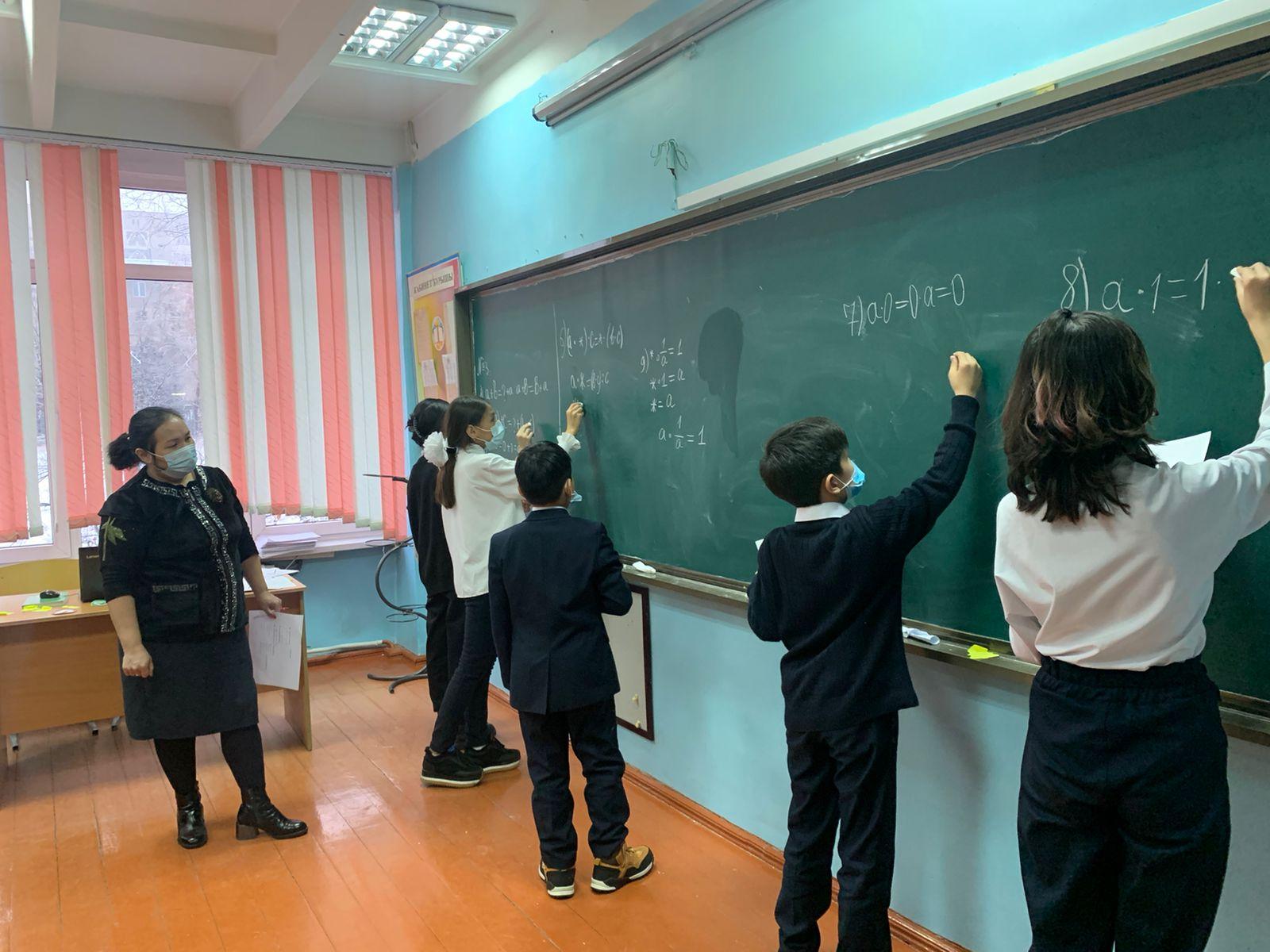 Математика пәнінің онкүндігі. «Рационал сандарға арифметикалық амалдар қолдану» тақырыбында ашық сабақ өтті.