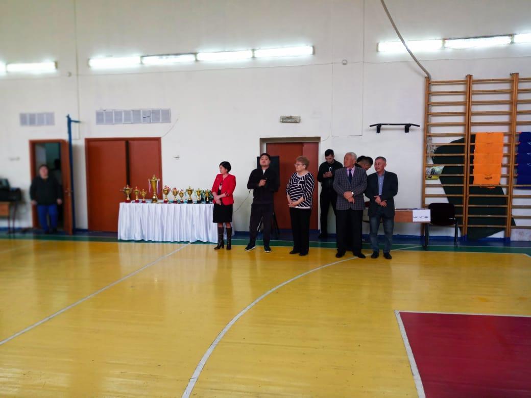 Әуезов ауданының 50 жылдығына ұйымдастырылған волейбол жарысы