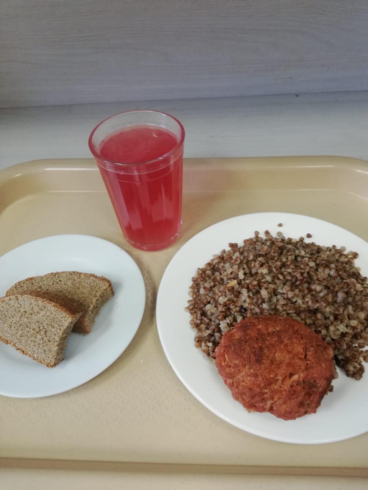 Жалпыға міндетті білім беру қоры есебінен бір мезгіл ыстық тамақтандырудың күнделікті төртапталық ас мәзірі